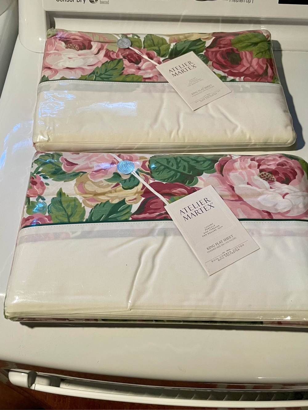 Atelier Martex Luxury Percale New Rose Chintz KING FLAT sheet. No-iron, 50 poly